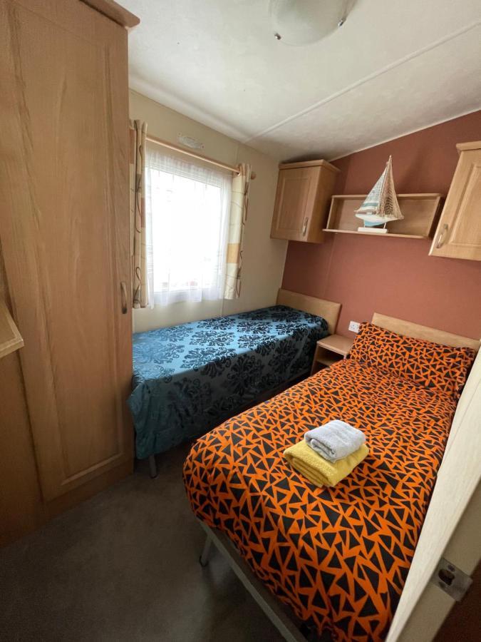 3 Bedroom Holiday Home Саут-Хейлинг Экстерьер фото